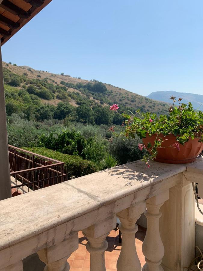 Agriturismo Torre Ercolana Анани Екстериор снимка