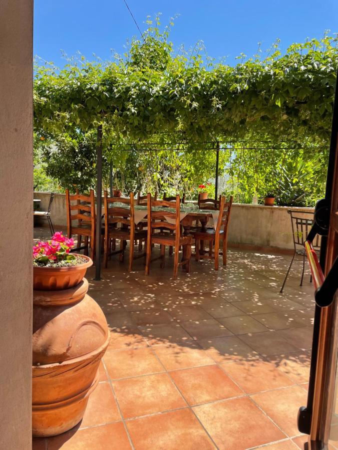 Agriturismo Torre Ercolana Анани Екстериор снимка